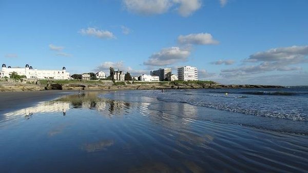 Découvrez le Top des Campings 4 Étoiles en Bord de Mer à Royan pour des Vacances Inoubliables